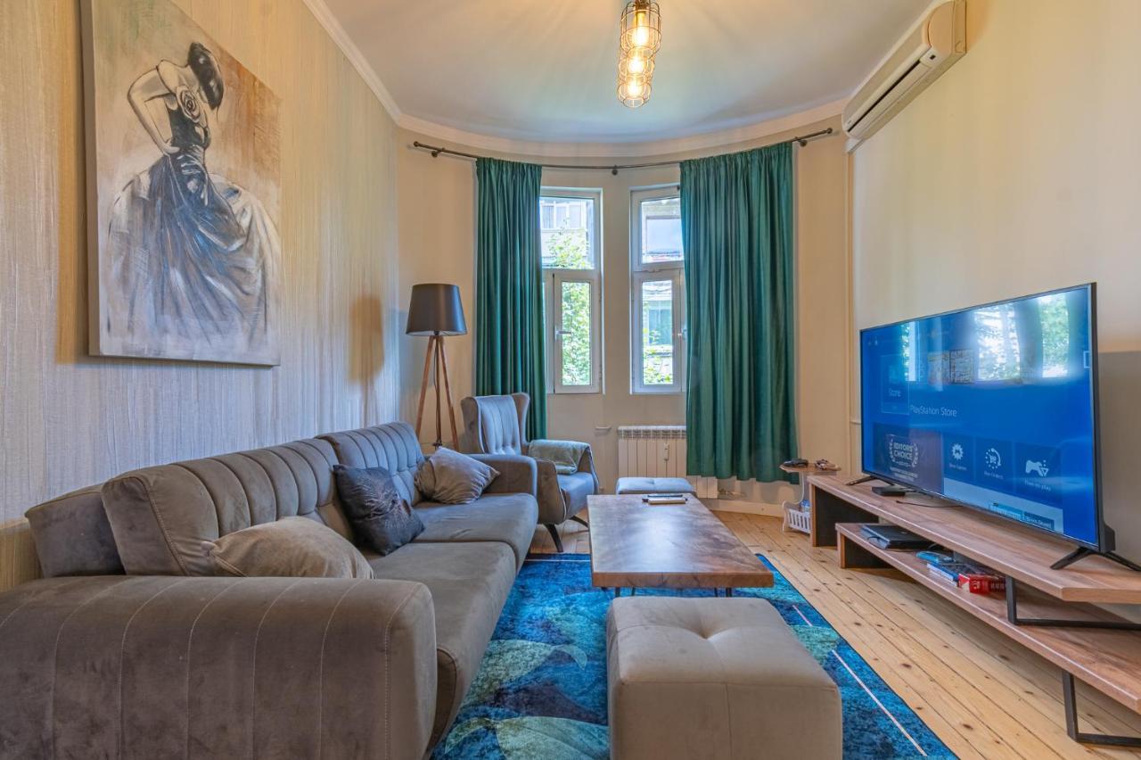 Apartamento 5 Seconds Away From The Main Street, Free Secured Parking Sofía Exterior foto