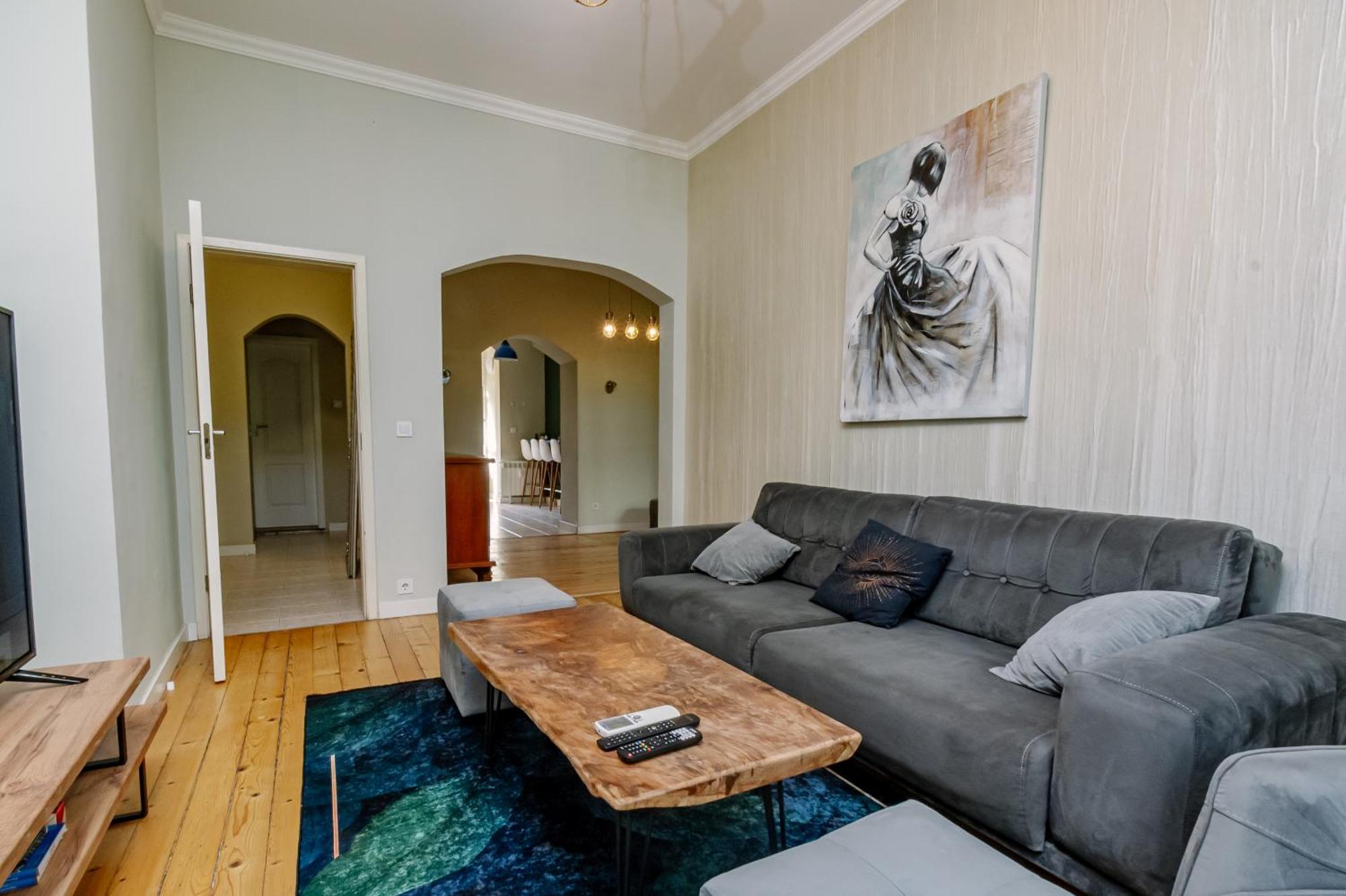 Apartamento 5 Seconds Away From The Main Street, Free Secured Parking Sofía Exterior foto
